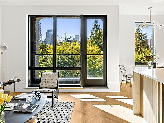 2nd image of 31 N Elliott Pl #5