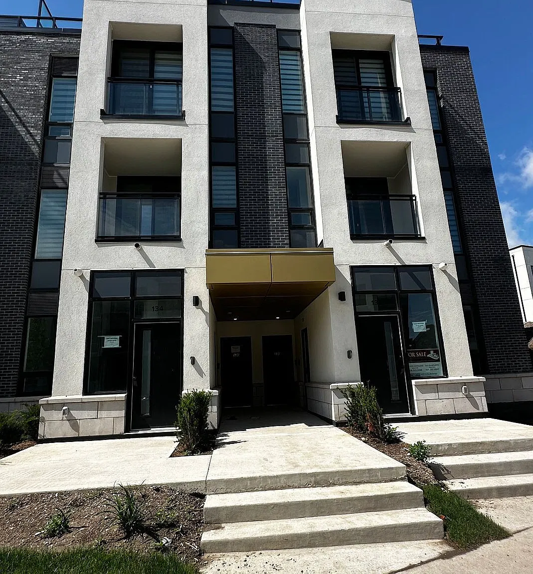 2 bed, $3,150 — Photo 2