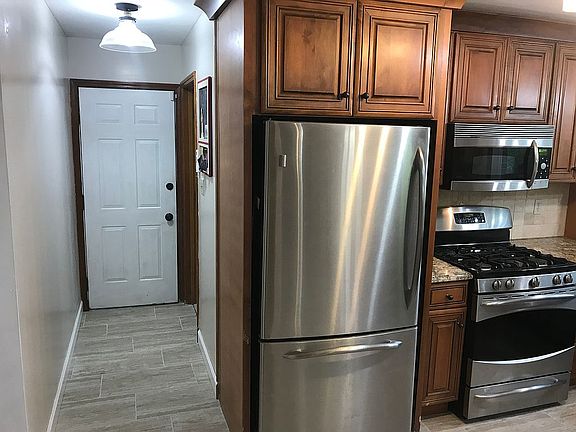 2nd image of 4741 Candleglow Dr