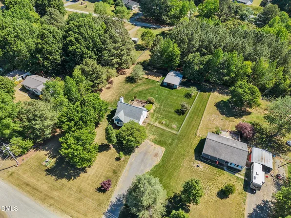 4034 Oak Valley Dr, Stem, NC 27581