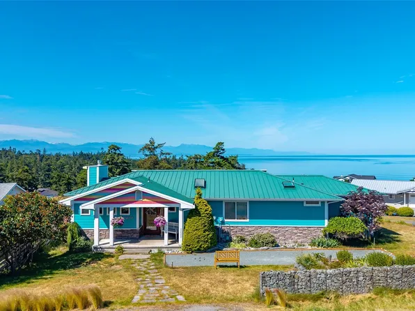 682 El Prado Avenue, Coupeville, WA 98239