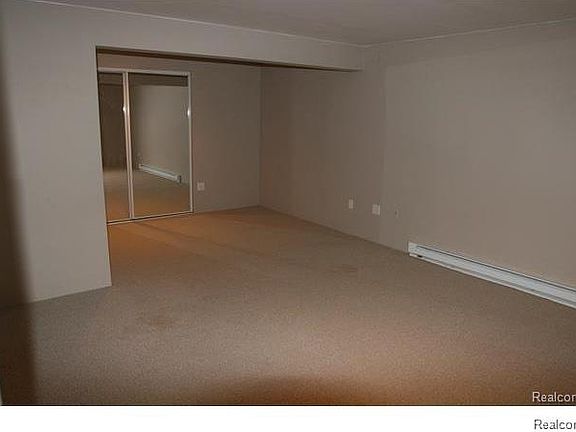 5th image of 5419 Michael Dr