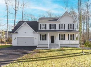 225 Dares Wharf Rd, Prince Frederick, MD 20678