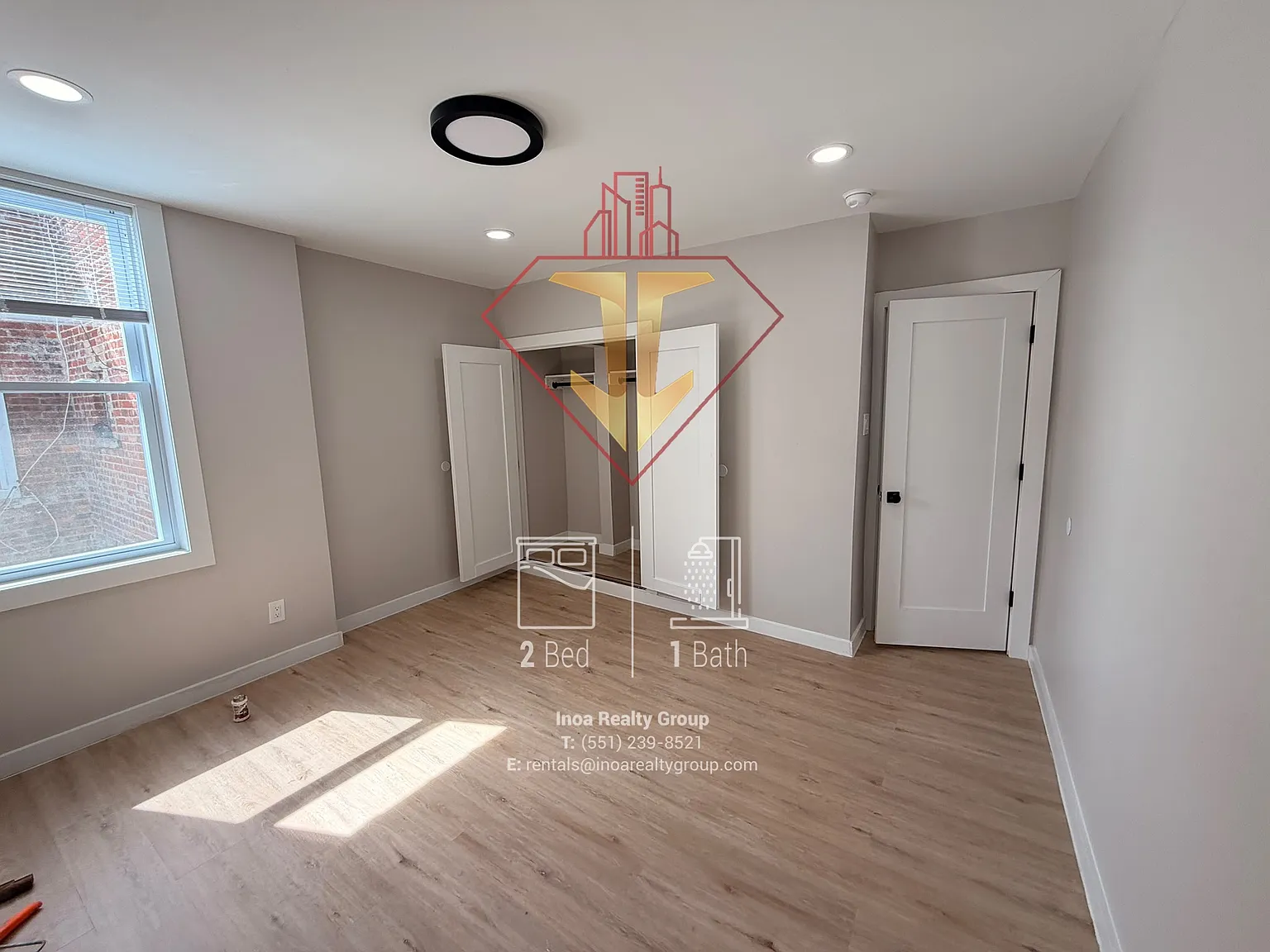 2 bed, $1,949 — Photo 4