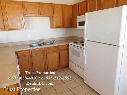 3rd image of 248 Desert Rose Ct APT D