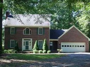 210 Kelly Dr, Goldsboro, NC 27530