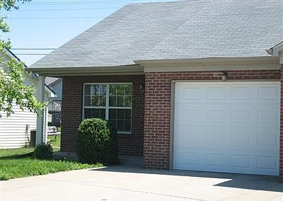 2nd image of 1025-1027 Pinoak Dr