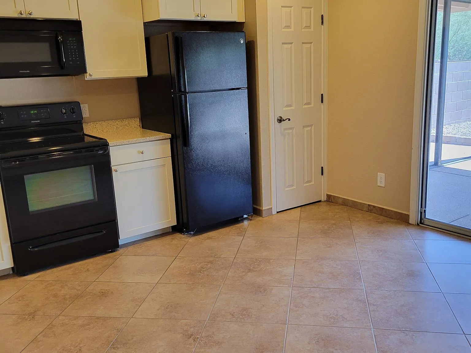 3362 N Pebble Rapids Pl — Photo 4
