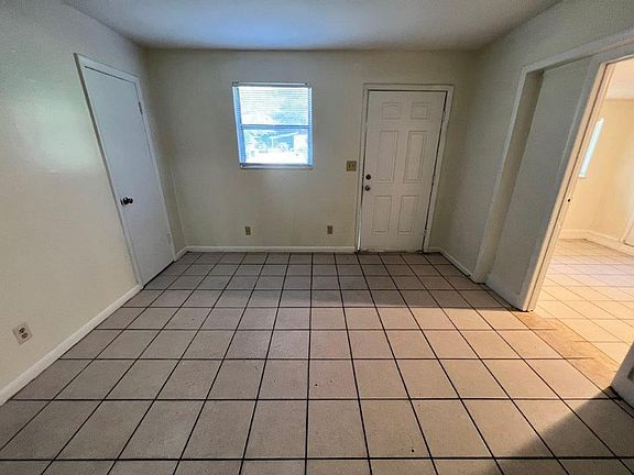 2nd image of 6829 Tinkerbell Ln