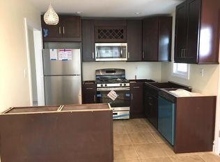 13424 243rd St, Rosedale, NY 11422