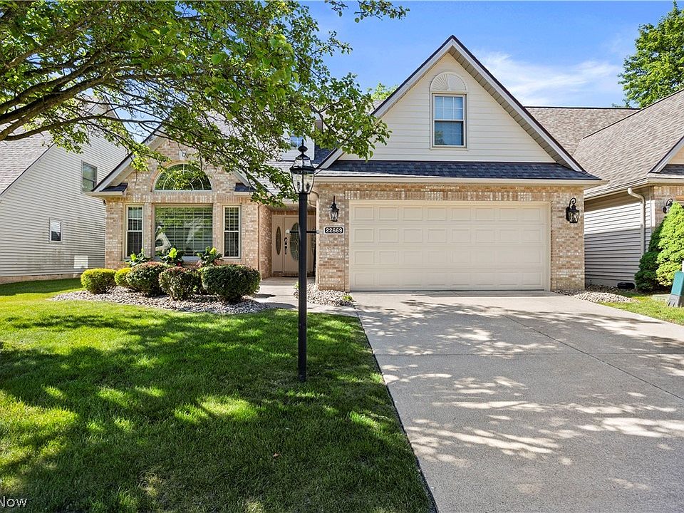 1st image of 22669 Melissa Ln