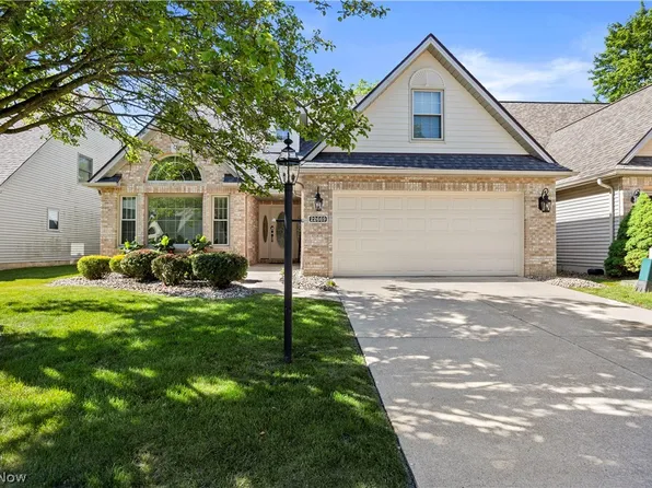 22669 Melissa Ln, Strongsville, OH 44149