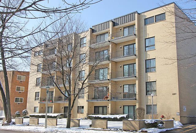 1st image of 221 N Kenilworth Ave APT 314