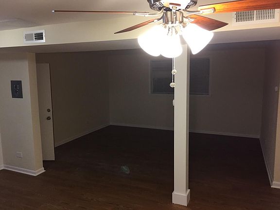 3rd image of 6232 W Diversey Ave #Gs
