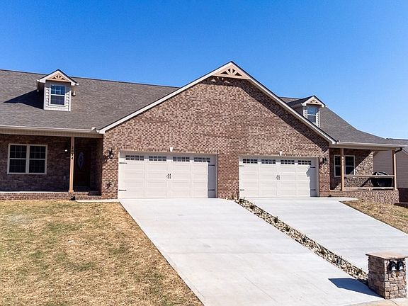 2nd image of 3034 Villas At Creekside Lot 22