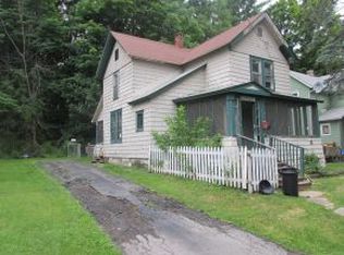 35 Dean St, Deposit, NY 13754
