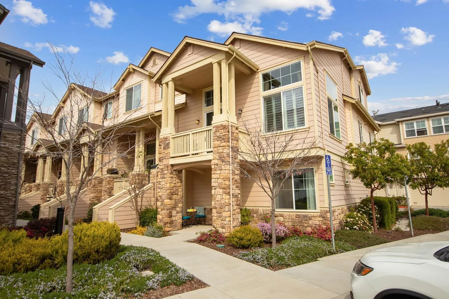 18507 Poppy Jasper Ln photo 1
