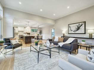 1838 Hunter Ln, Mendota Heights, MN 55118