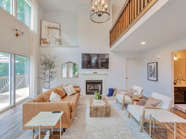 (undisclosed Address), Nashville, TN 37214