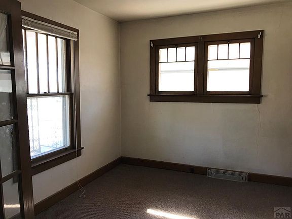 5th image of 1313 E 3rd St
