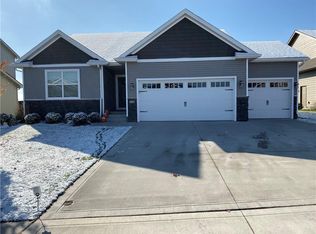 114 W High Rd, Norwalk, IA 50211