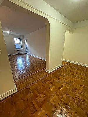4th image of 64-48 Booth St #5303