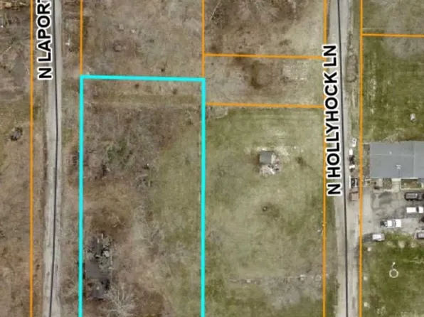 8027 E Emery Rd, New Carlisle, IN 46552