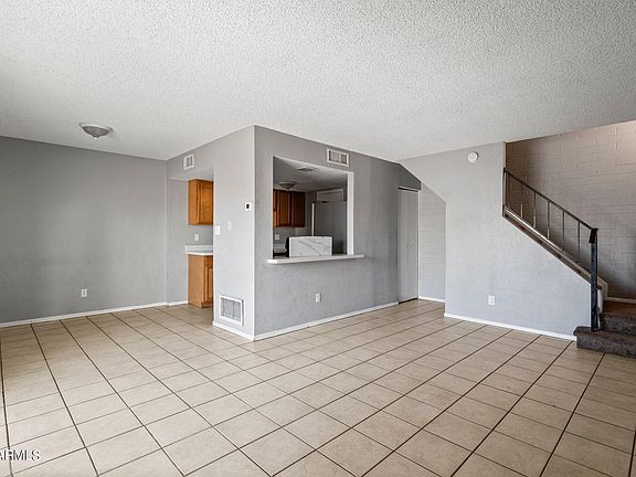 5th image of 4443 E WOOD Street