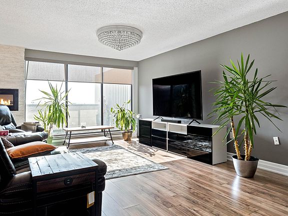 5th image of 380 Pelissier St #701