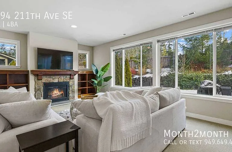 1894 211th Ave SE — Photo 2