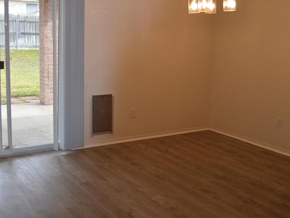 5th image of 5308 Vail Dr