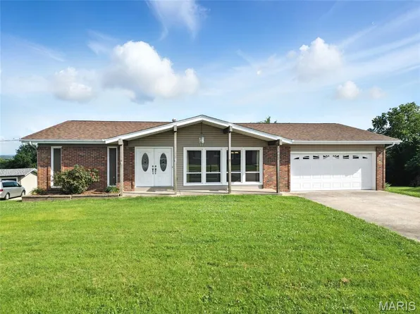 1467 Crystal Heights Rd, Crystal City, MO 63019