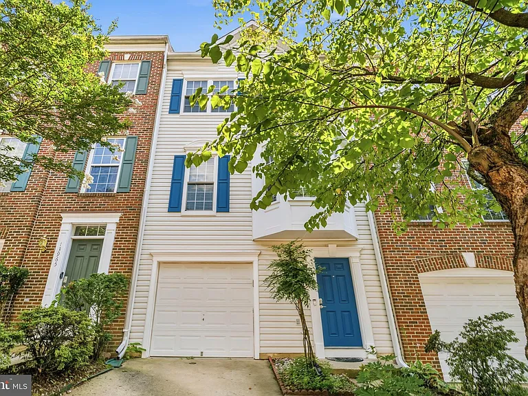 13967 Gill Brook Ln — Photo 2