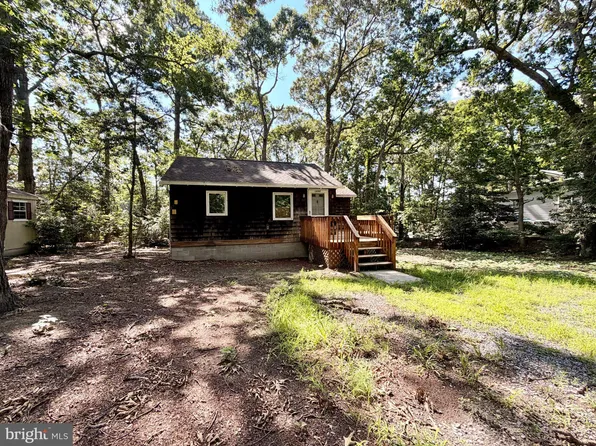 18587 Sylvan Dr, Rehoboth Beach, DE 19971