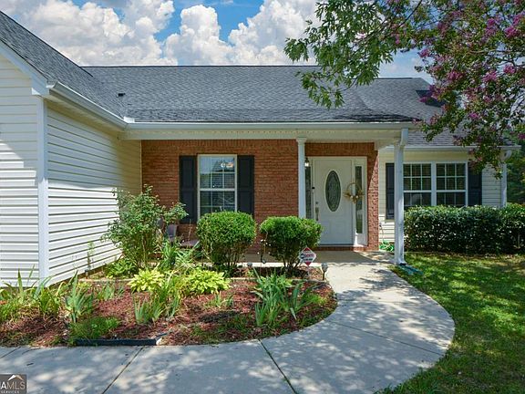 3rd image of 1320 Webb Farm Ln