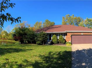 25 Willow Ridge Ln, Lancaster, NY 14086