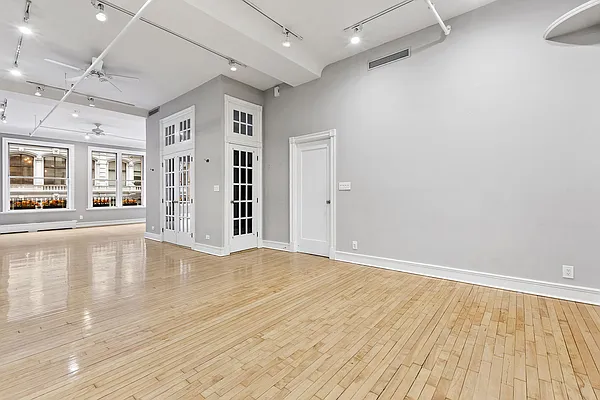 Sold by Compass | media 30