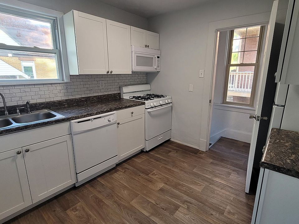 Recently renovated kitchen includes appliaces
