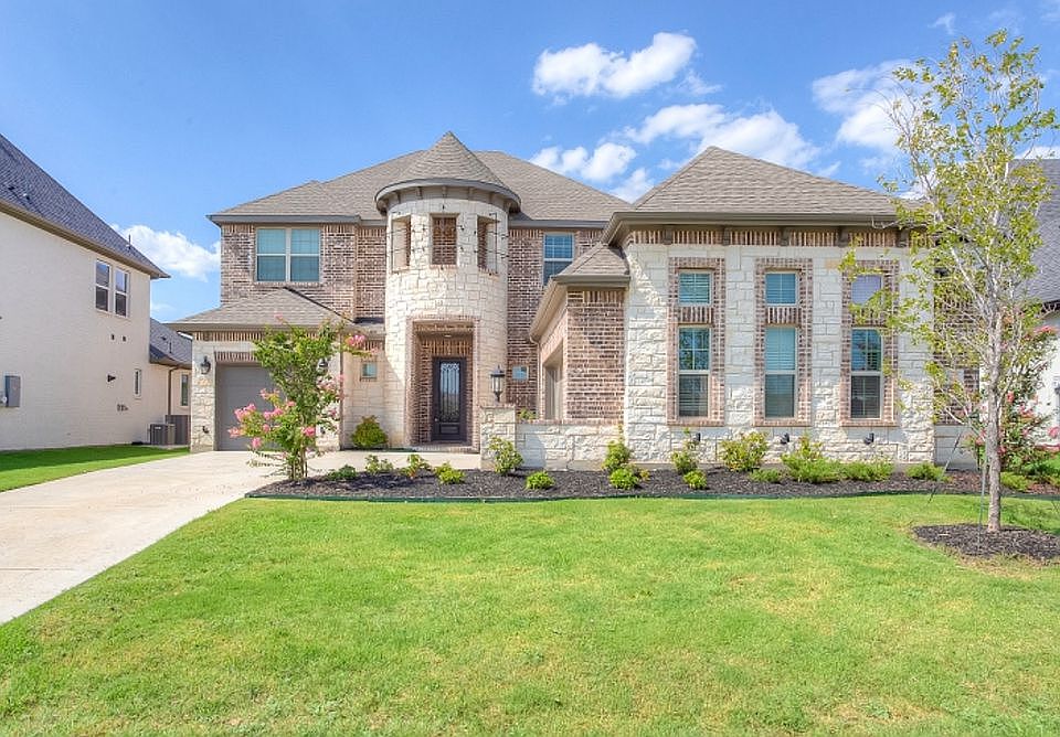 1st image of 417 Harmony Way