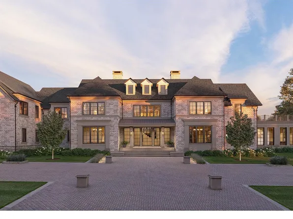 39 Brookridge Dr, Greenwich, CT 06830