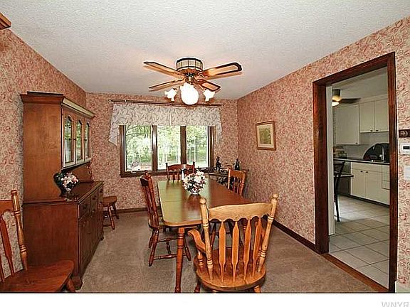3rd image of 59 Amberwood Dr