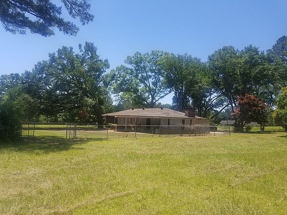Rear land