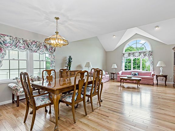 KathyOD-2897 Farm Walk Rd-06.JPG