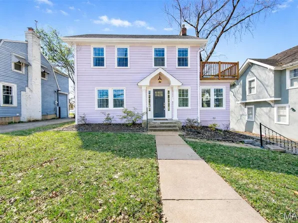 324 Stark Ct, Saint Louis, MO 63119