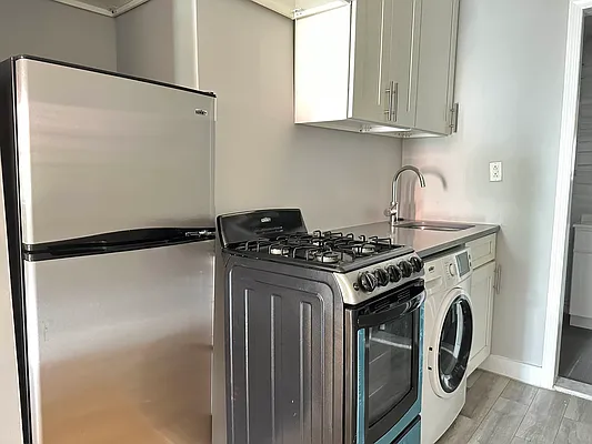 Rented by Premier One Realty LLC | media 3