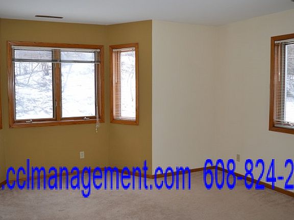 2nd image of 2221 Luann Ln APT 4