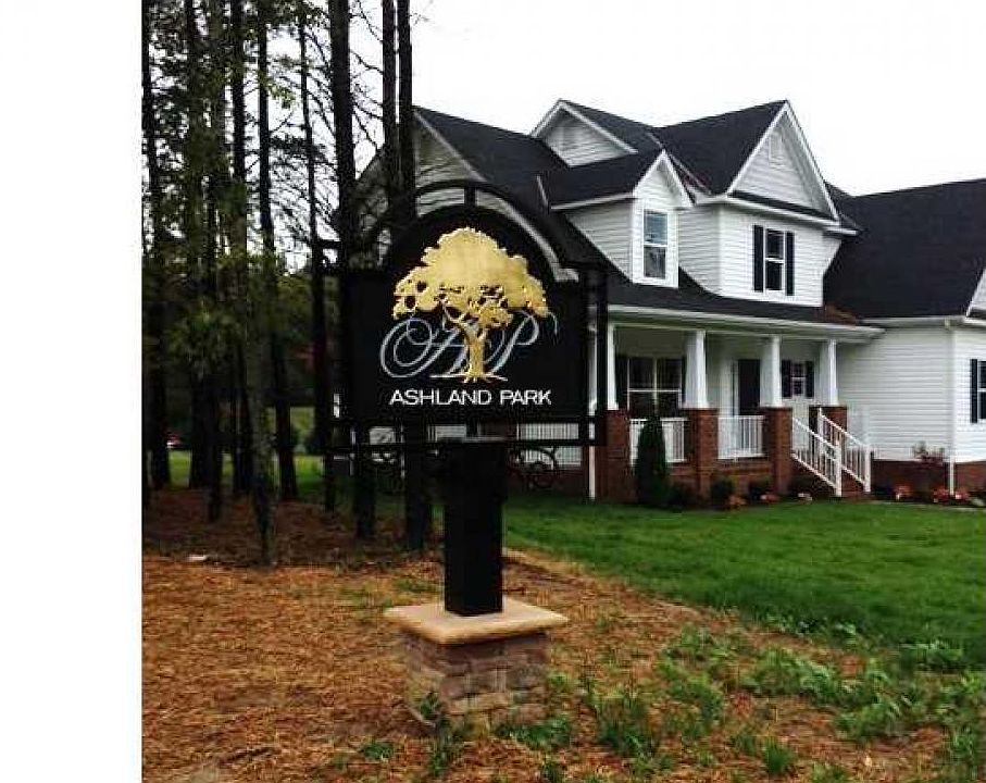 2nd image of 13974 Lawrence Hill Ln