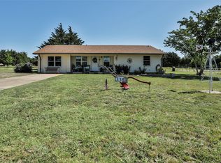 3387 Fm 121, Van Alstyne, TX 75495