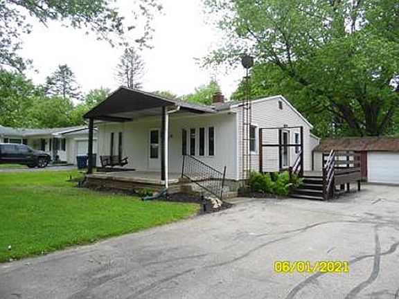 2nd image of 110 Elmhurst Dr