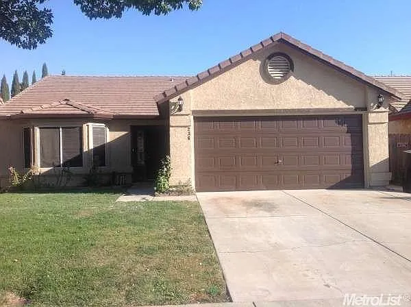 236 Sentinel Dr photo 1